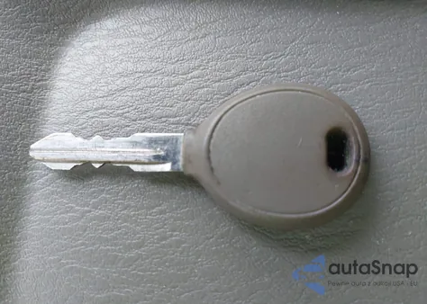 2007 Chrysler Town & Country Touring z USA, uszkodzony, nr VIN 2A4GP54LX7R152602